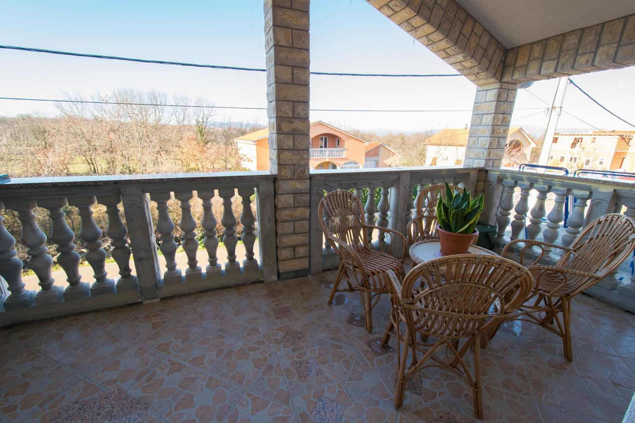 Apartment Hajdi Malinska Exteriér fotografie